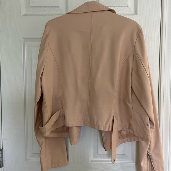 Light Pink moto jacket by forever21 - Picture 5 of 6